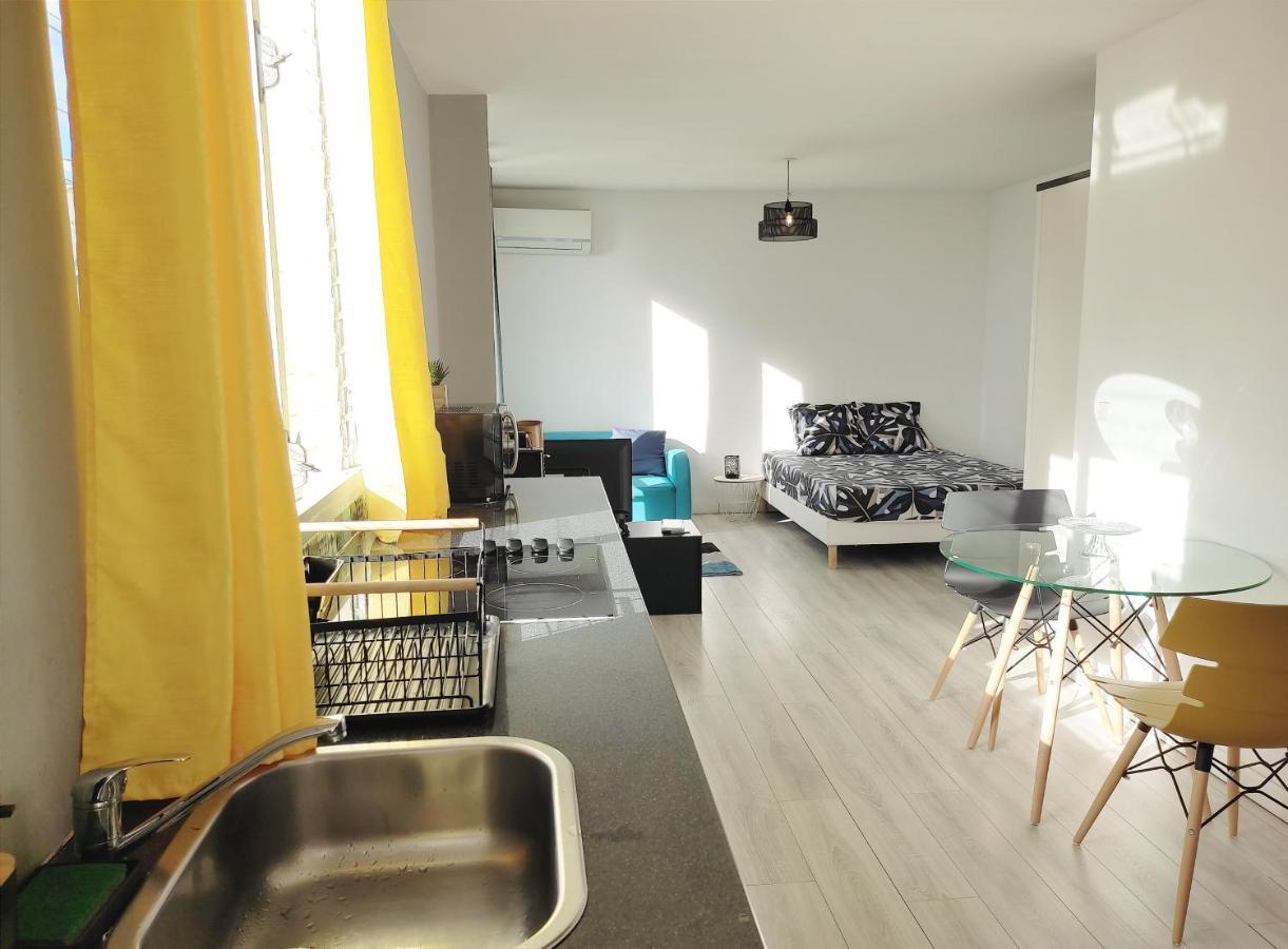 Charmant Studio Idealement Situe A La Marina Du Gosier Appartement Pointe-à-Pitre Buitenkant foto